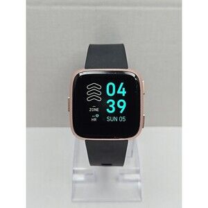 Fitbit Versa FB504 Smartwatch Fitness Heart Rate Bluetooth Activity W/ Charger